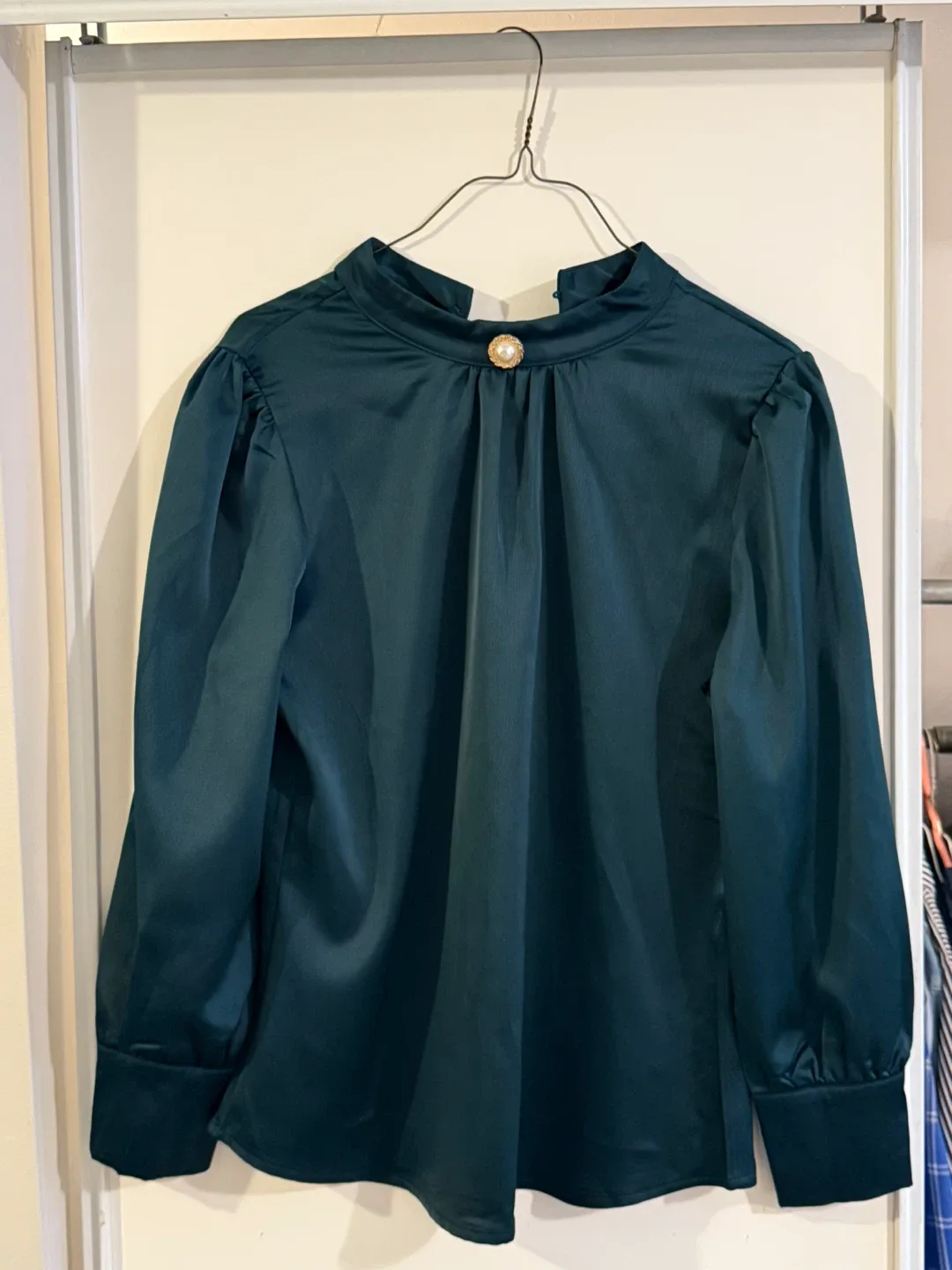 Assorted Women's Clothing Bundle image indicator(5)