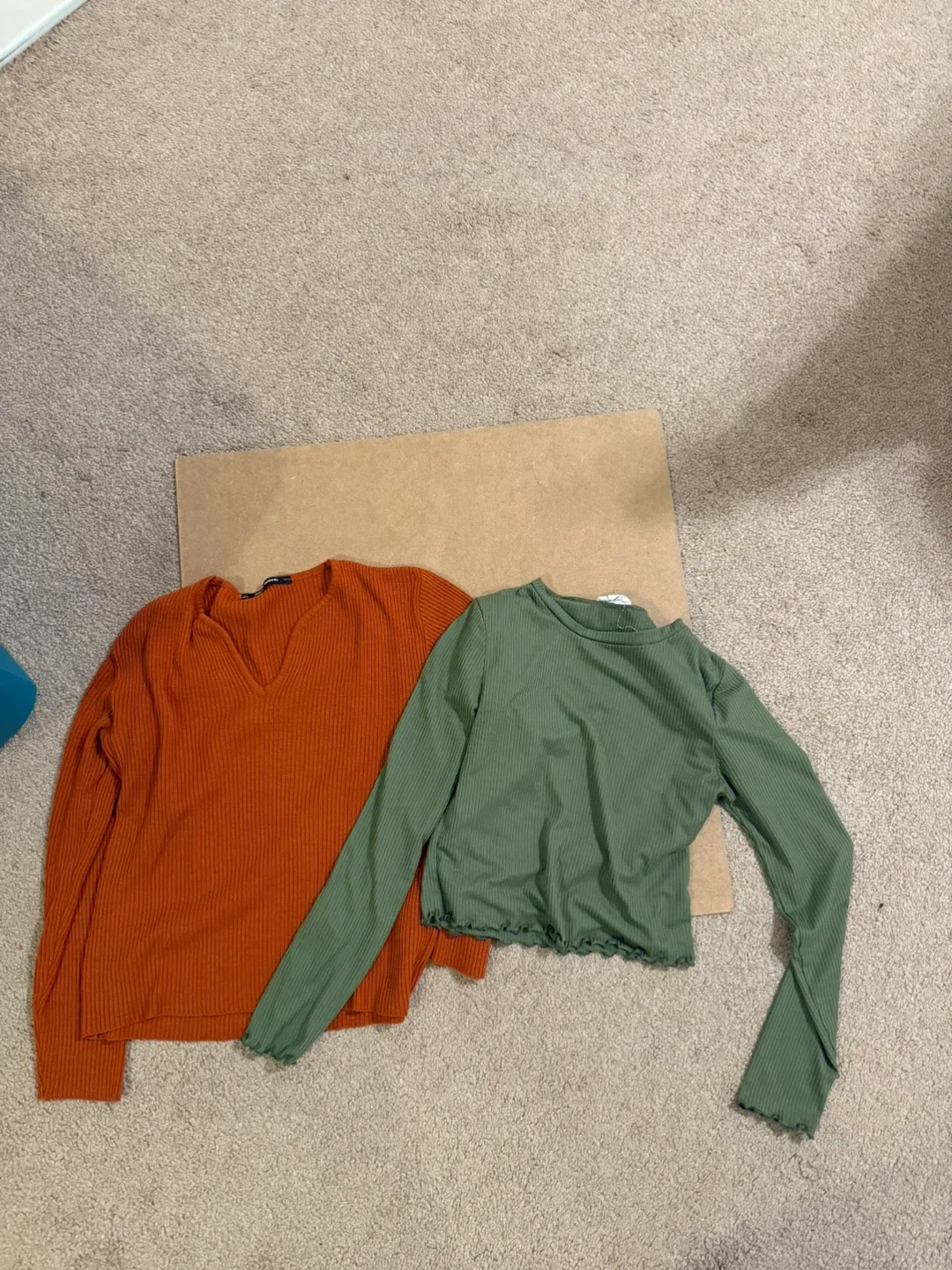 Assorted Women's Clothing Bundle image indicator(3)