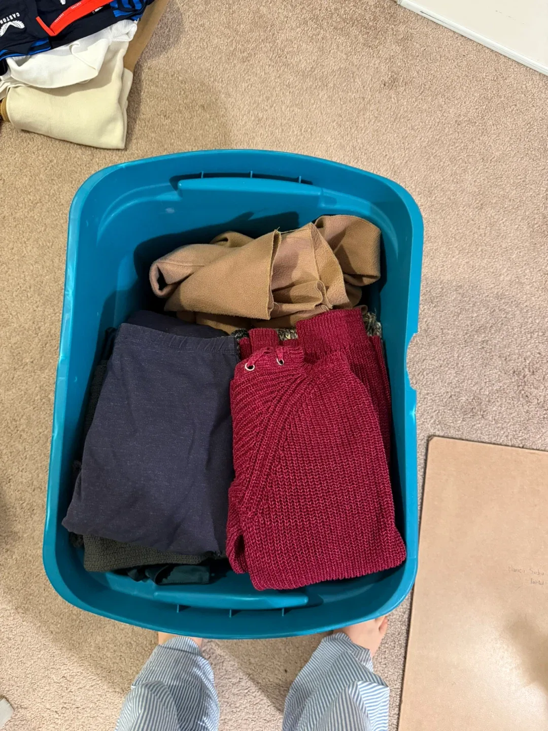 Assorted Women's Clothing Bundle image indicator(7)