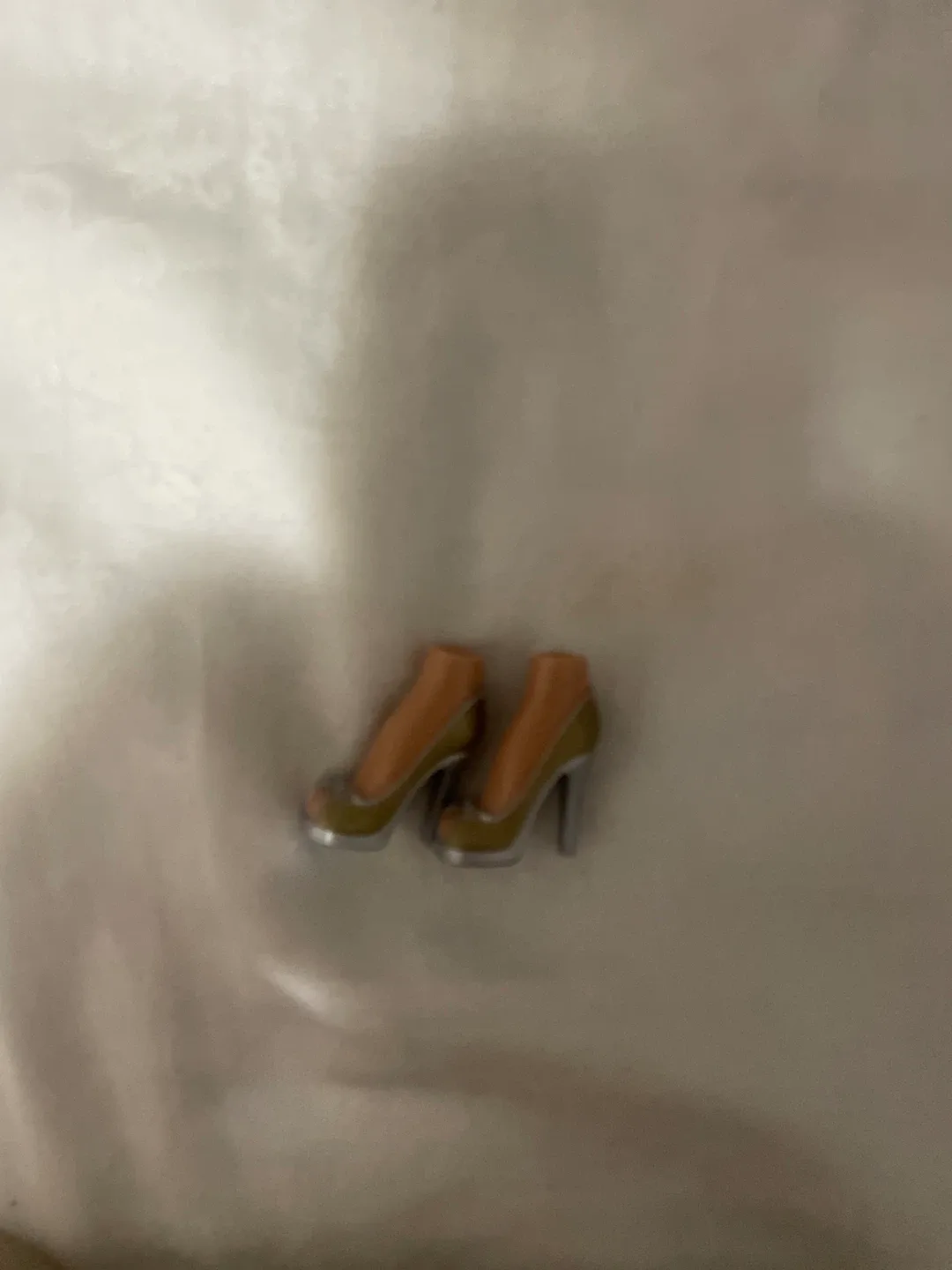 Bratz Doll and Monster High for sale/trade chat for price image indicator(3)