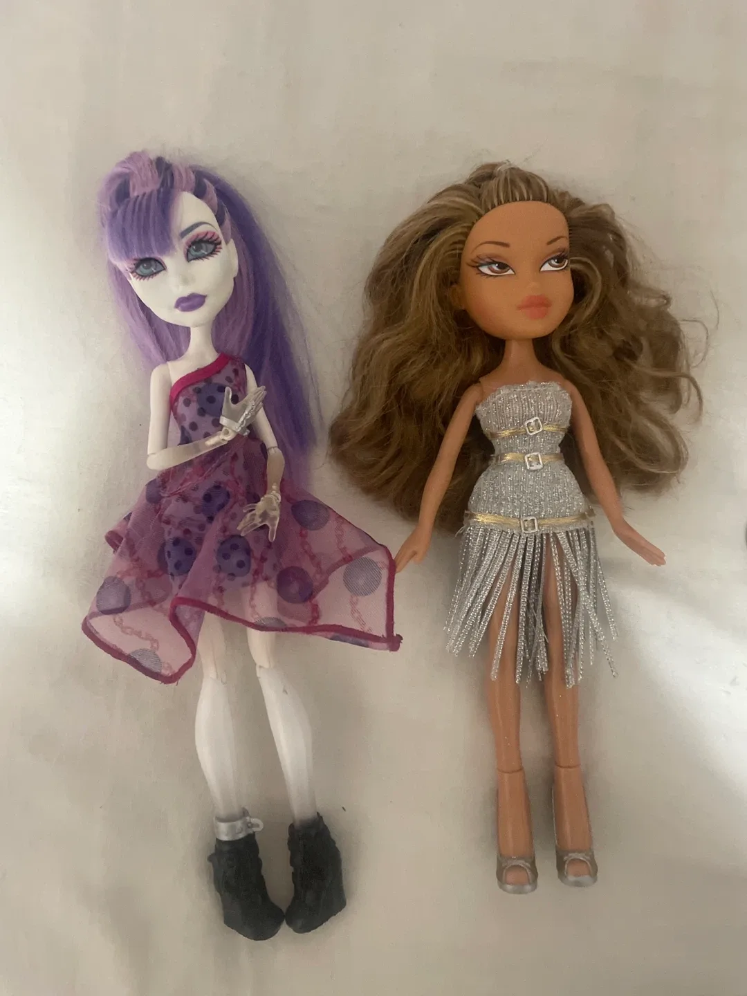 Bratz Doll and Monster High for sale/trade chat for price