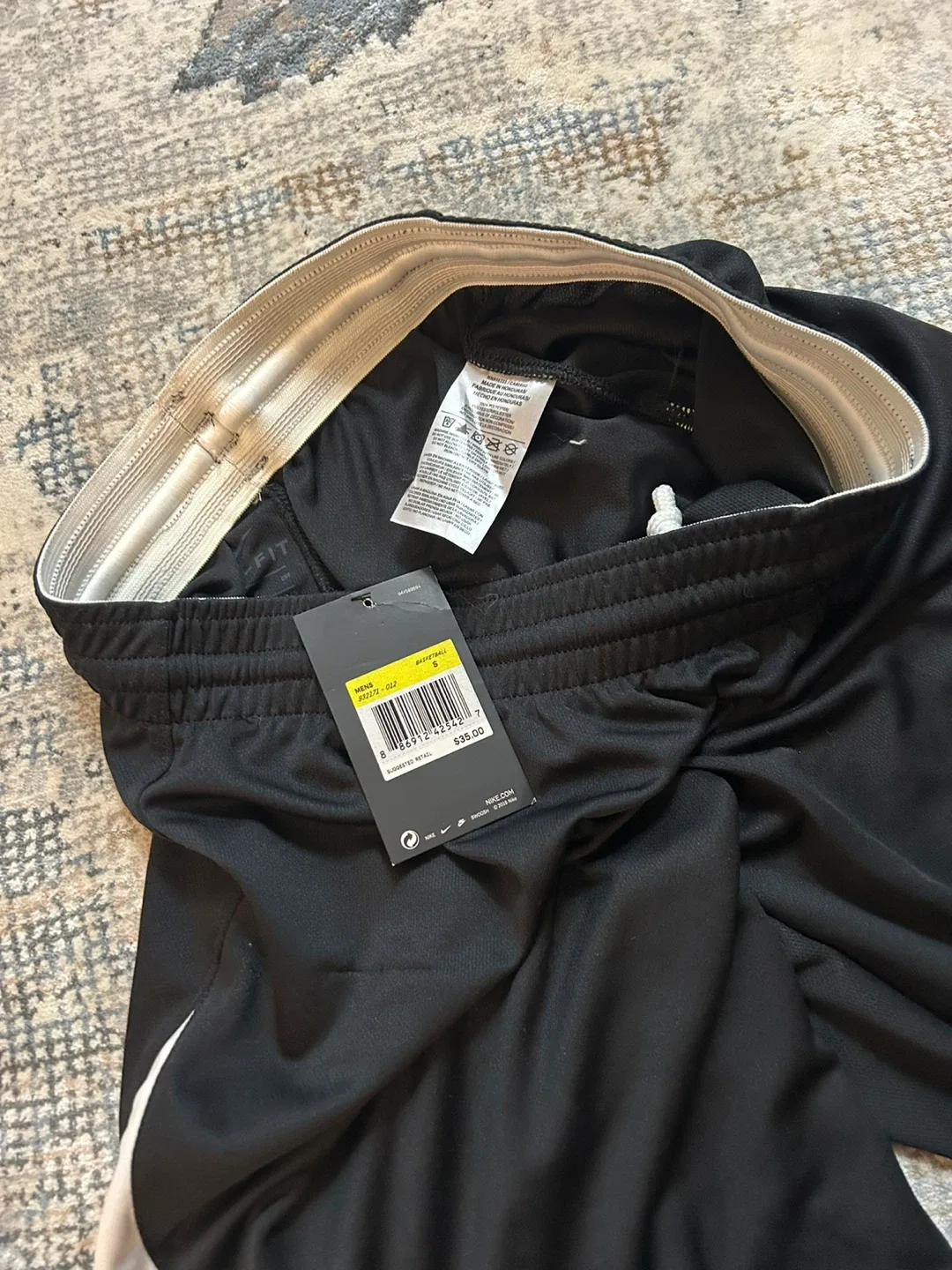 Nike Shorts - Black, Size s image indicator(2)