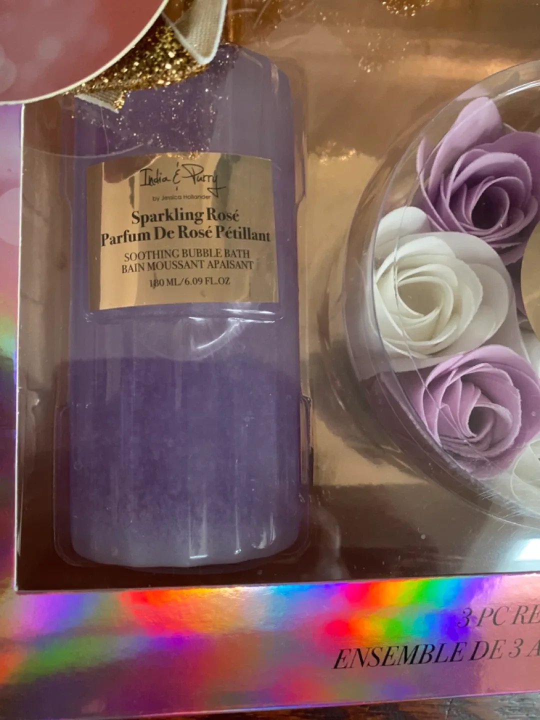 India & Purry Sparkling Rose 3-Piece Bath Spa Set image indicator(2)