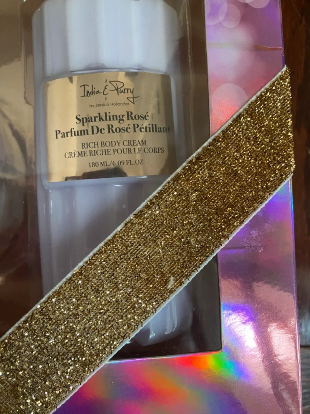 India & Purry Sparkling Rose 3-Piece Bath Spa Set image indicator(4)