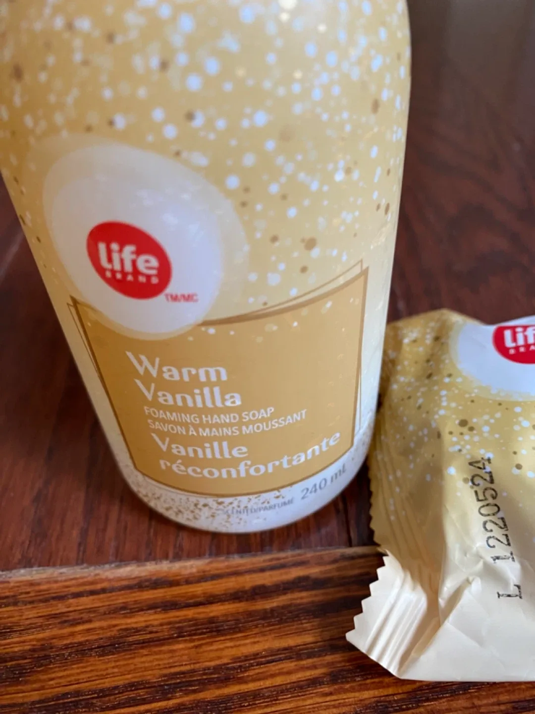 Life Brand: Peppermint Swirl & Warm Vanilla Soap image indicator(5)