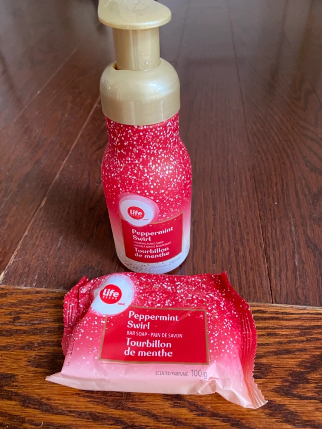 Life Brand: Peppermint Swirl & Warm Vanilla Soap image indicator(2)
