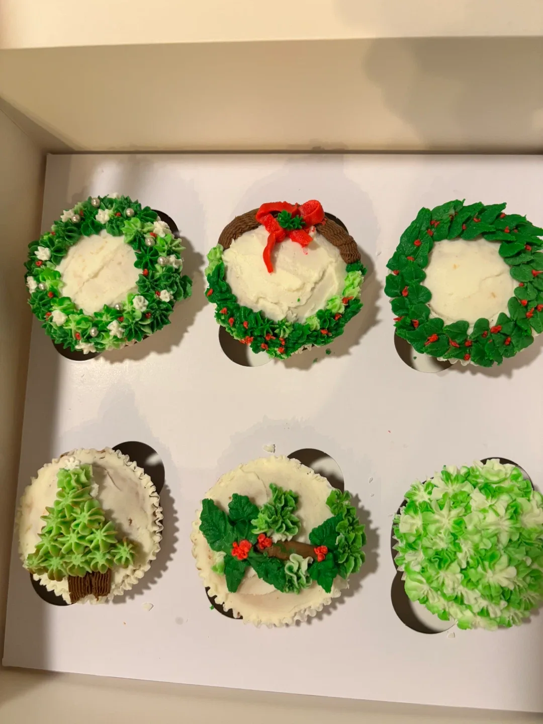 Cupcakes for Christmas for sale image indicator(2)