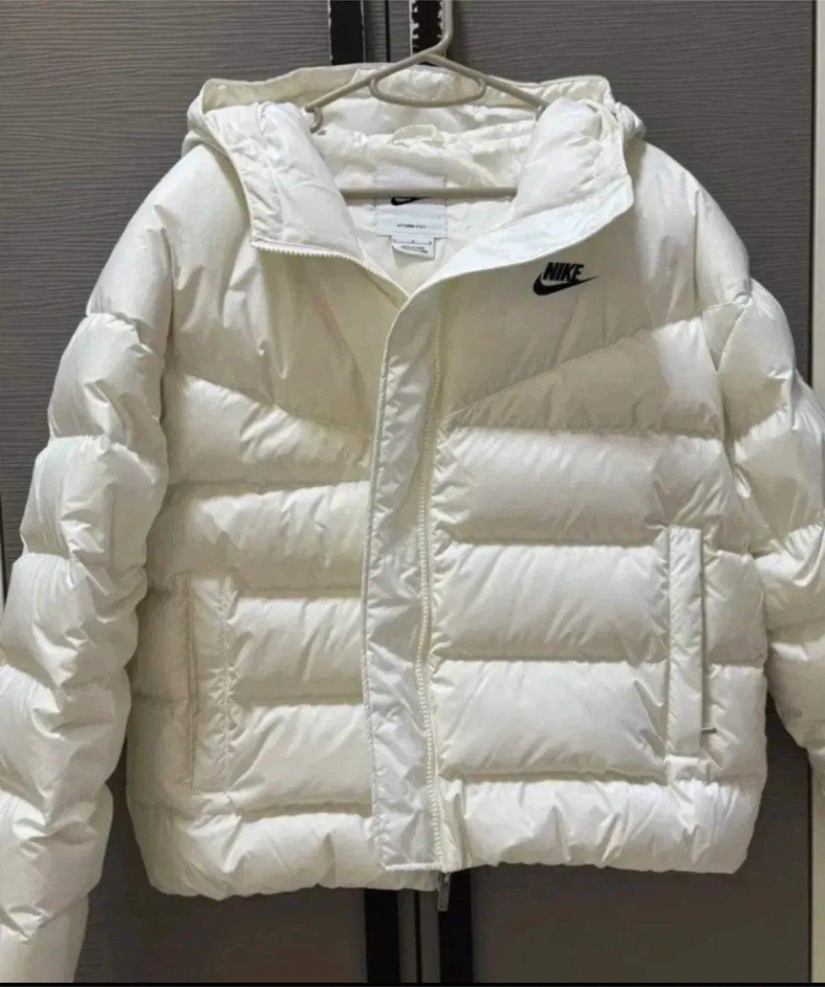 Nike White Puffer Jacket