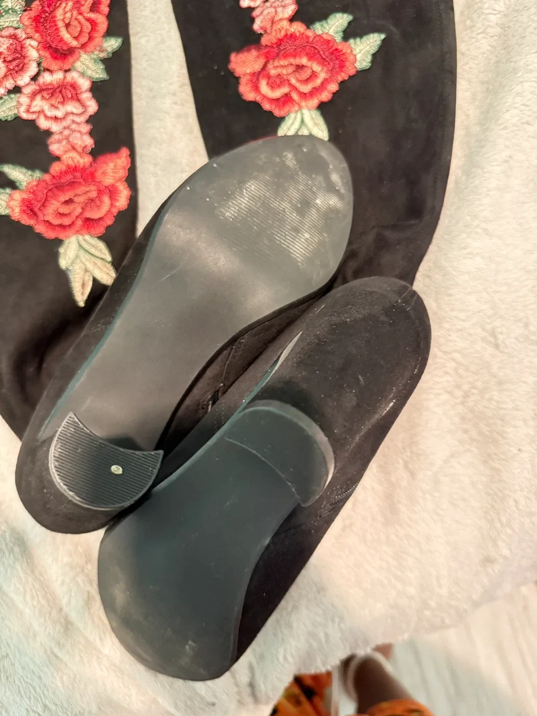 TIBBIE WC Black Floral Over-the-Knee Boots - Size 11 image indicator(3)