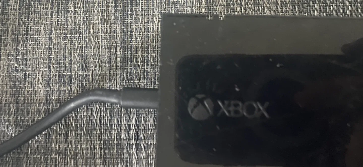 Xbox One Power Cable image indicator(2)