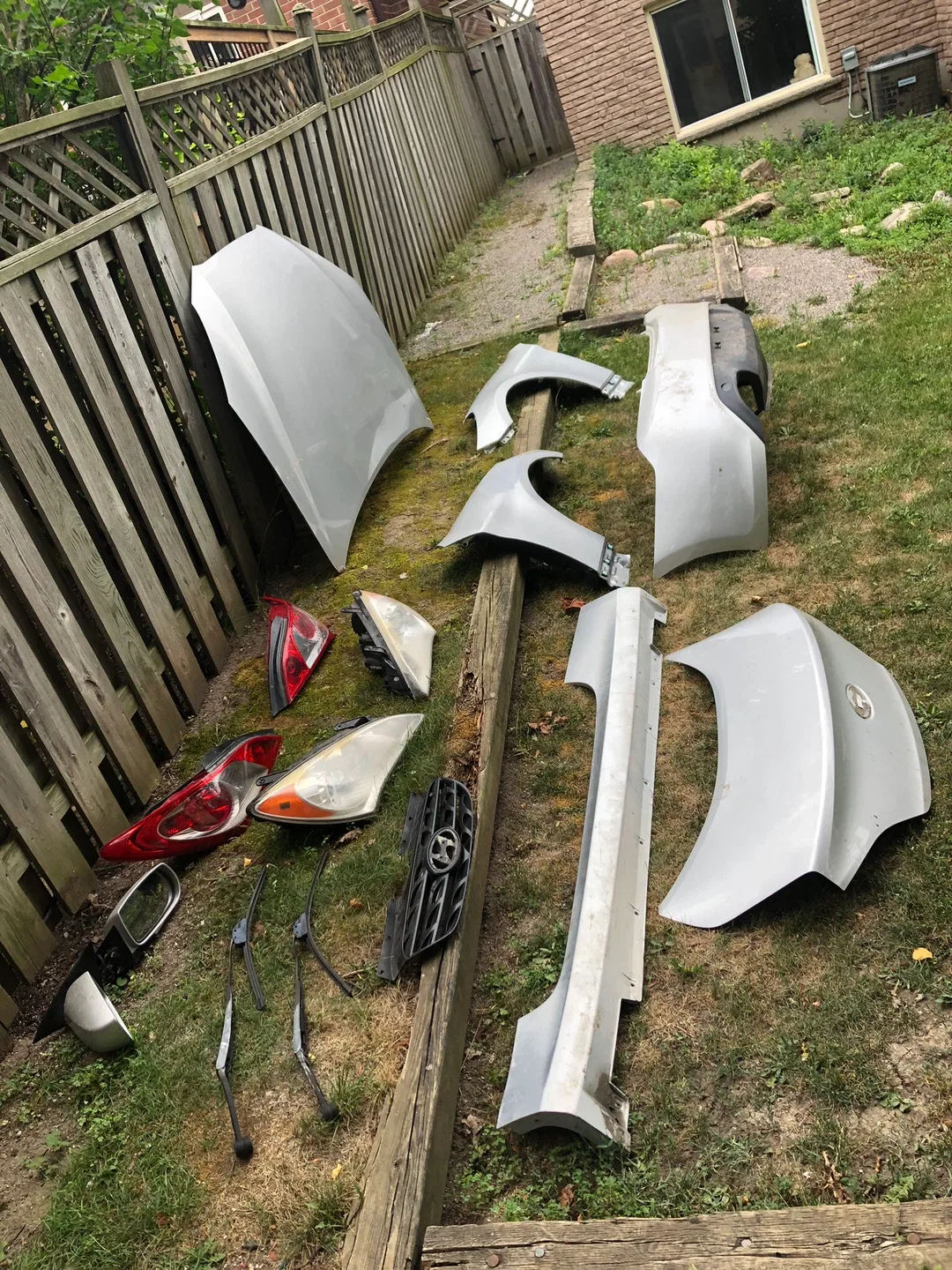 Hyundai Genesis coupe Parts - Silver