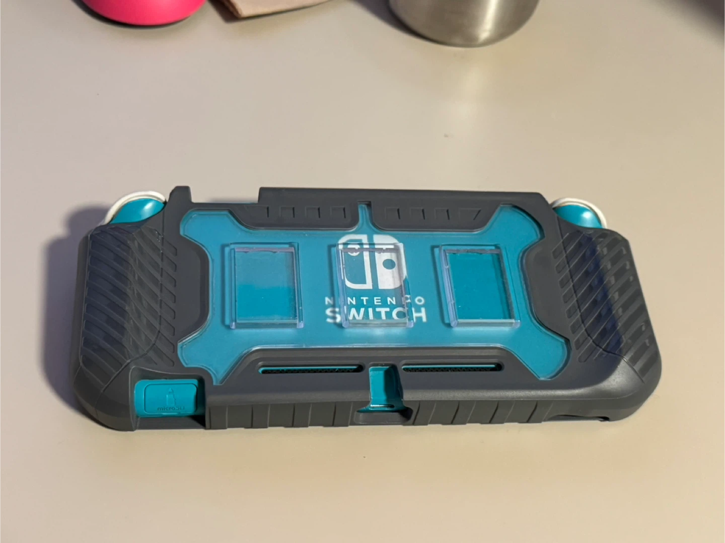 Nintendo Switch Lite with case - photo 2