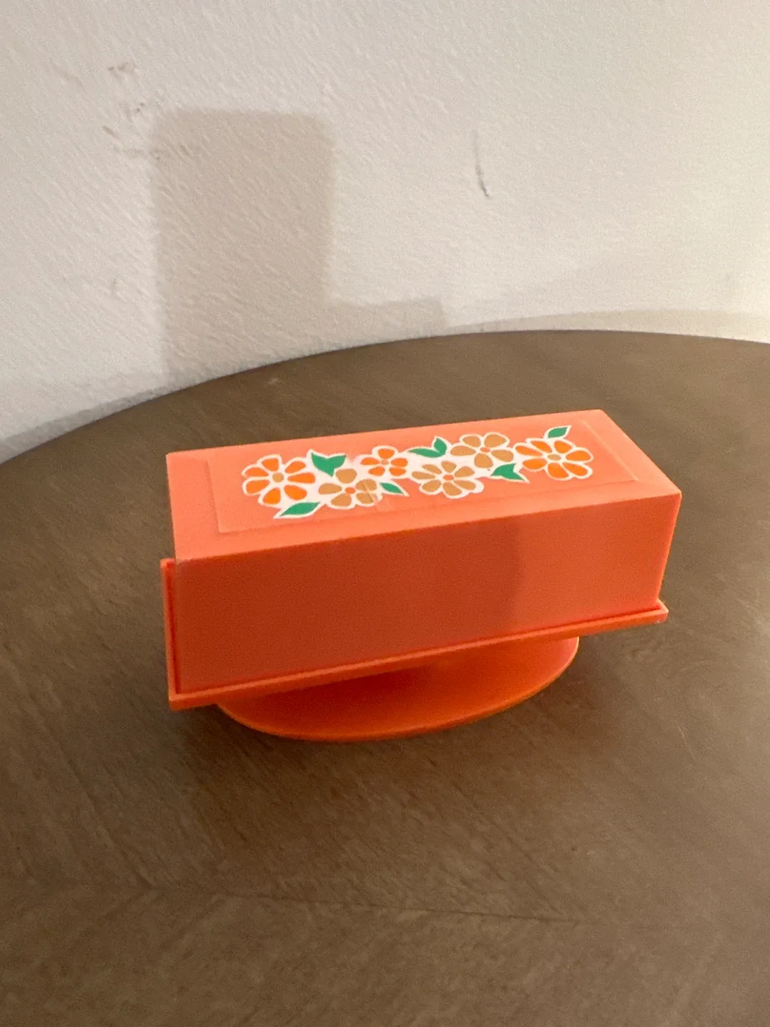 Vintage Orange Rotating Lipstick Holder