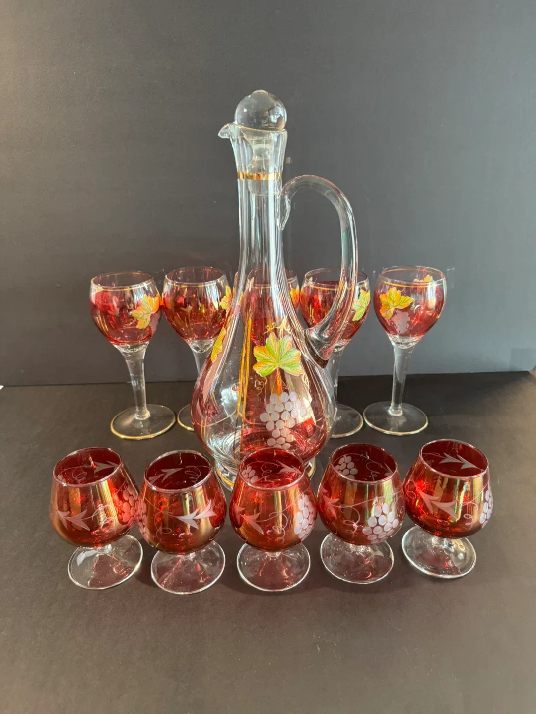 Vintage Wine Decanter Set with 10 Glasses image indicator(2)