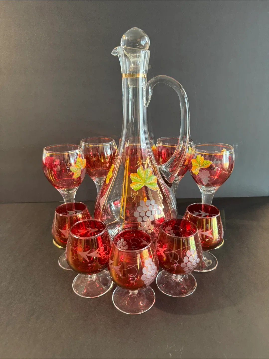 Vintage Wine Decanter Set with 10 Glasses image indicator(3)