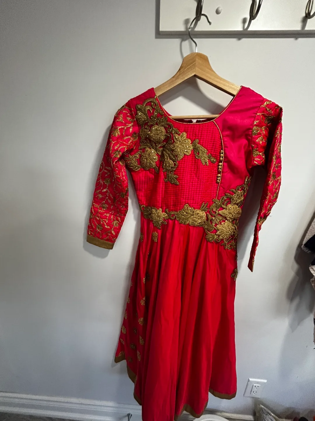 Red & Gold Embroidered Dress - Size 30 image indicator(3)