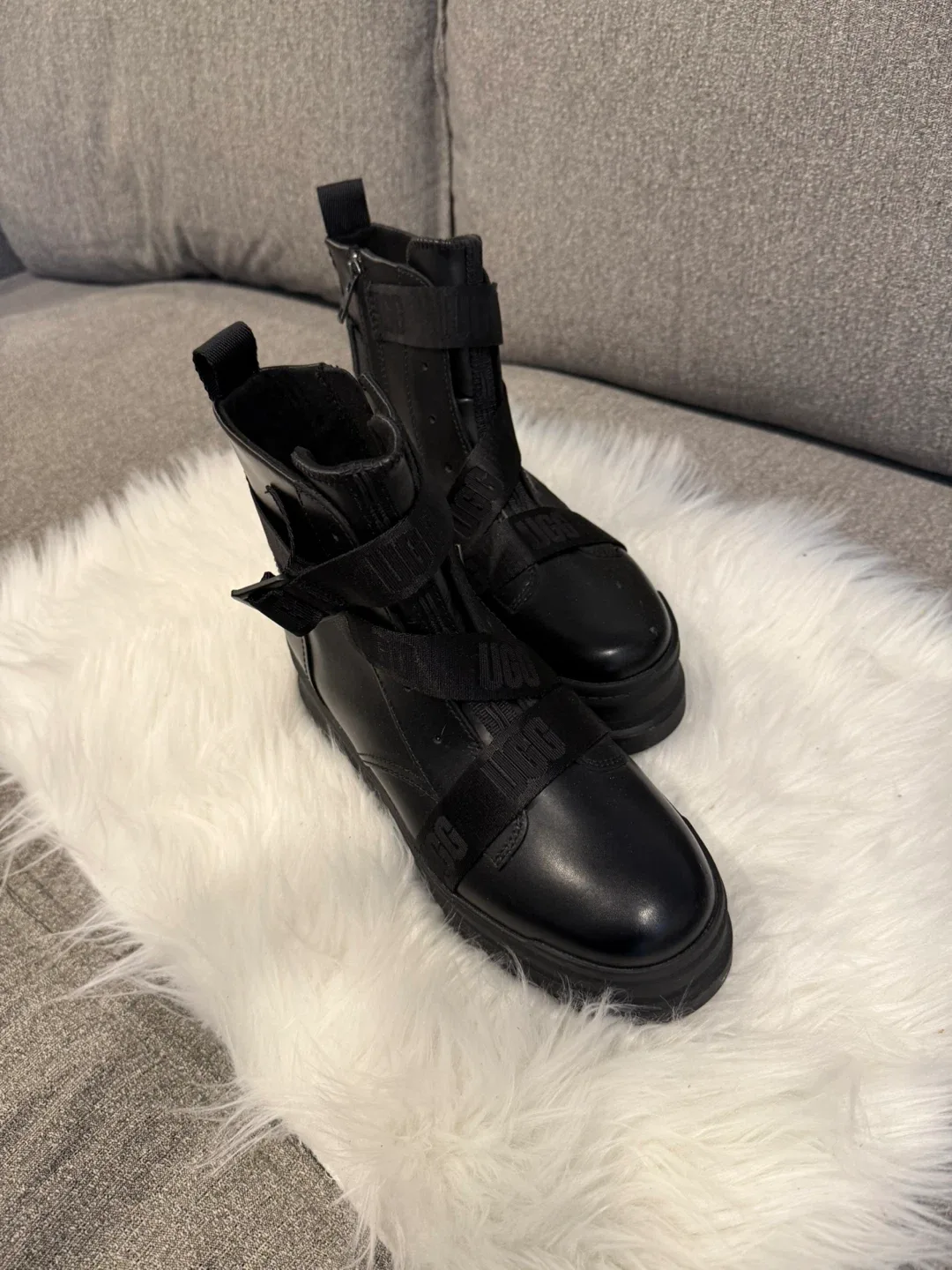 UGG Black Leather Boots, Size 9 image indicator(2)