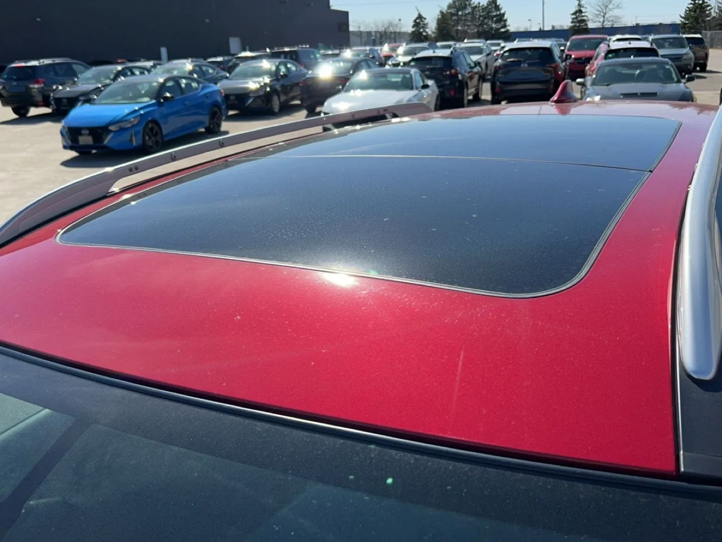 🚗 FOR SALE: 2017 Nissan Rogue SV – Excellent Condition! 🚗 image indicator(7)