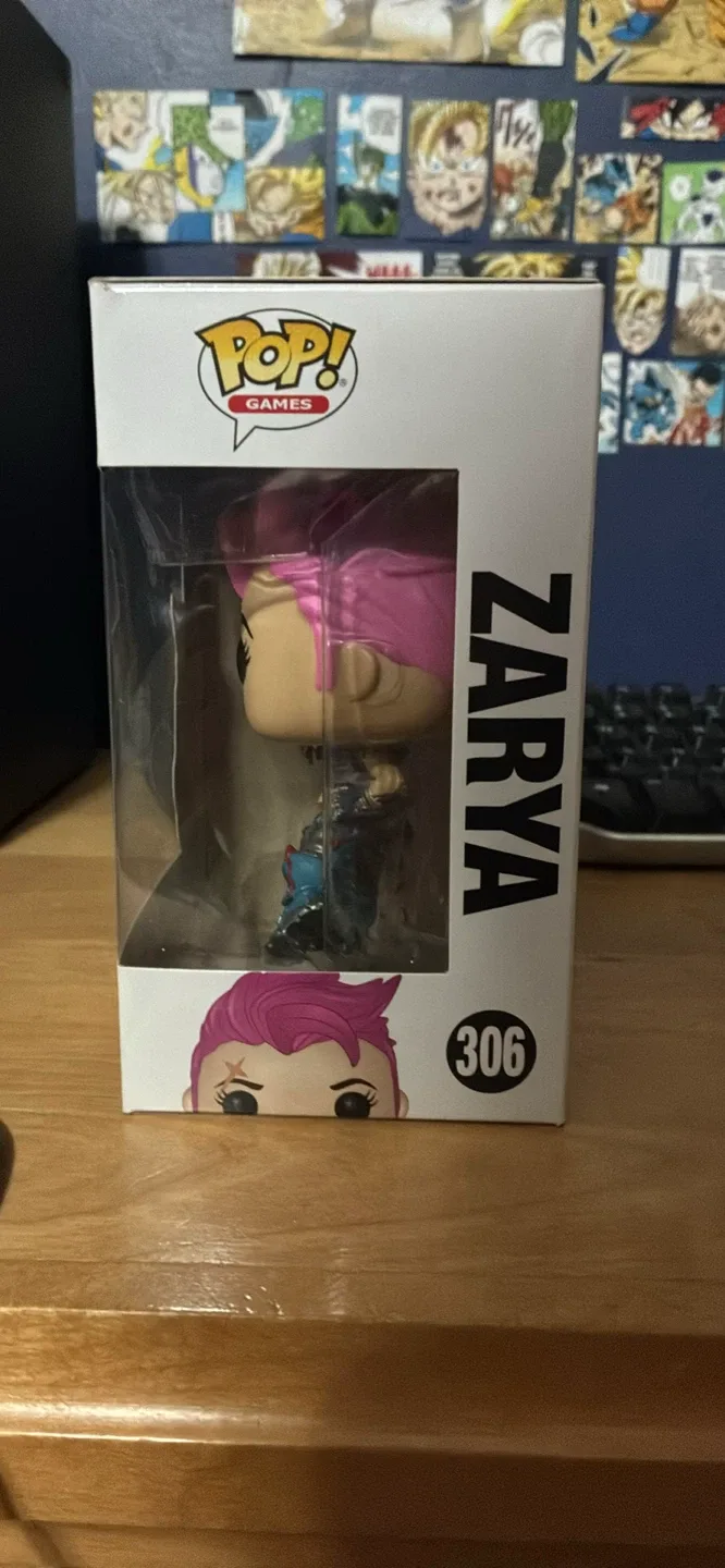 Funko Pop Overwatch Zarya #306 image indicator(4)
