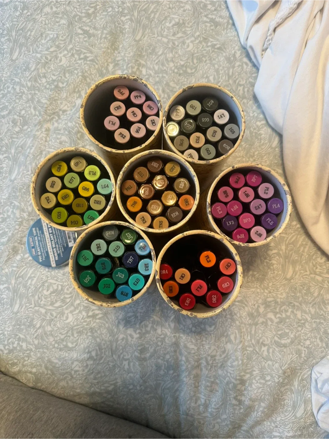 Spectrum Noir Alcohol Markers - 80 shades image indicator(4)