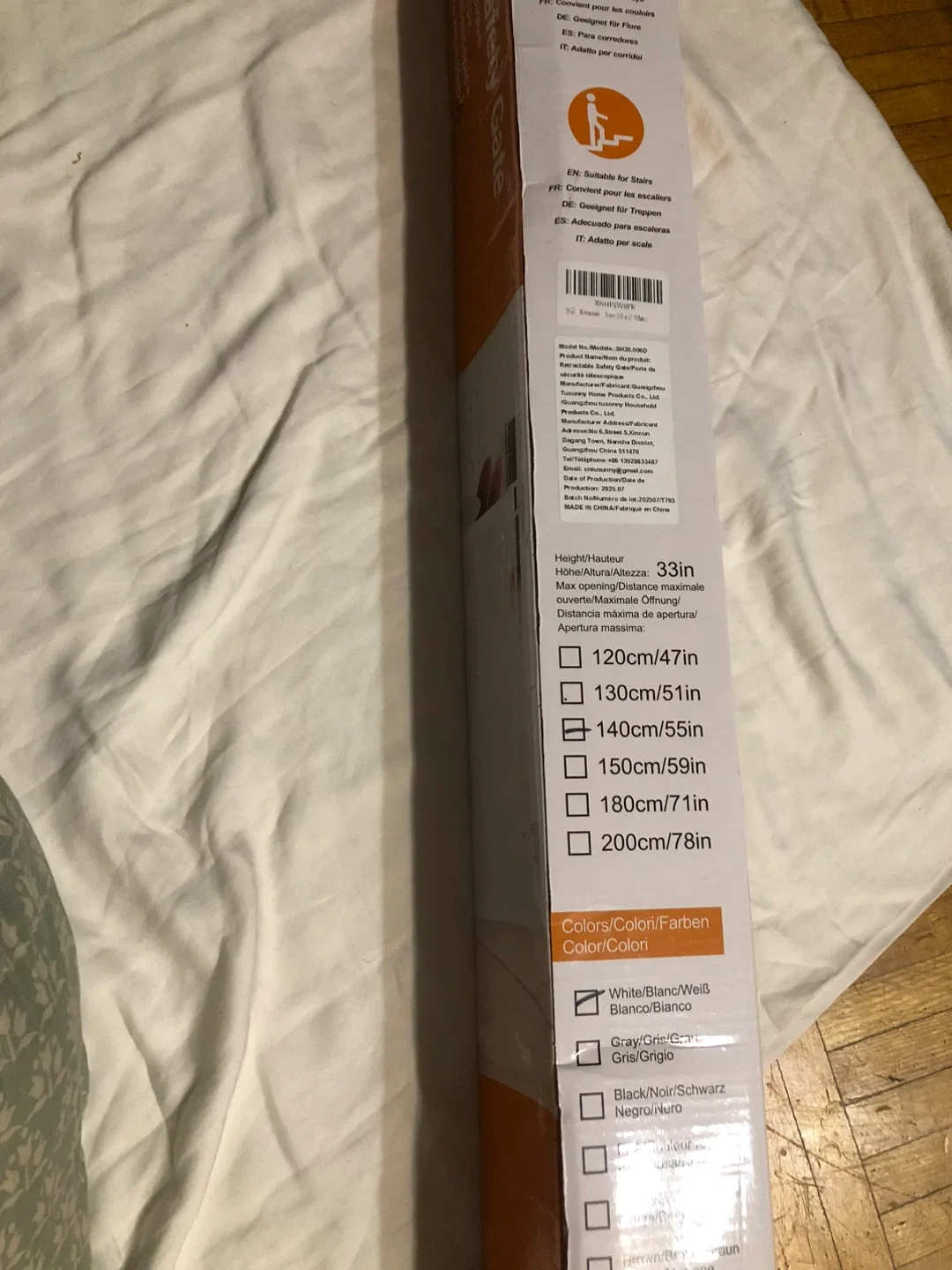 Retractable Safety Gate, White, New in Box image indicator(4)