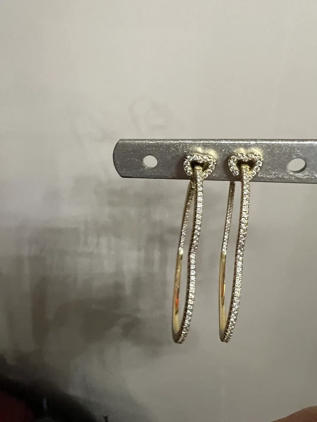 Heart Hoop Earrings - Gold Tone image indicator(2)