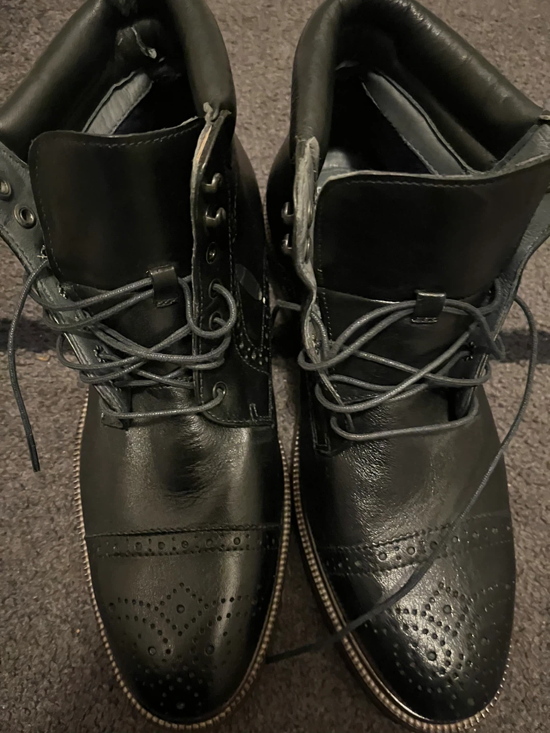 Johnston & Murphy Black Leather Boots - Size 9 - photo 5