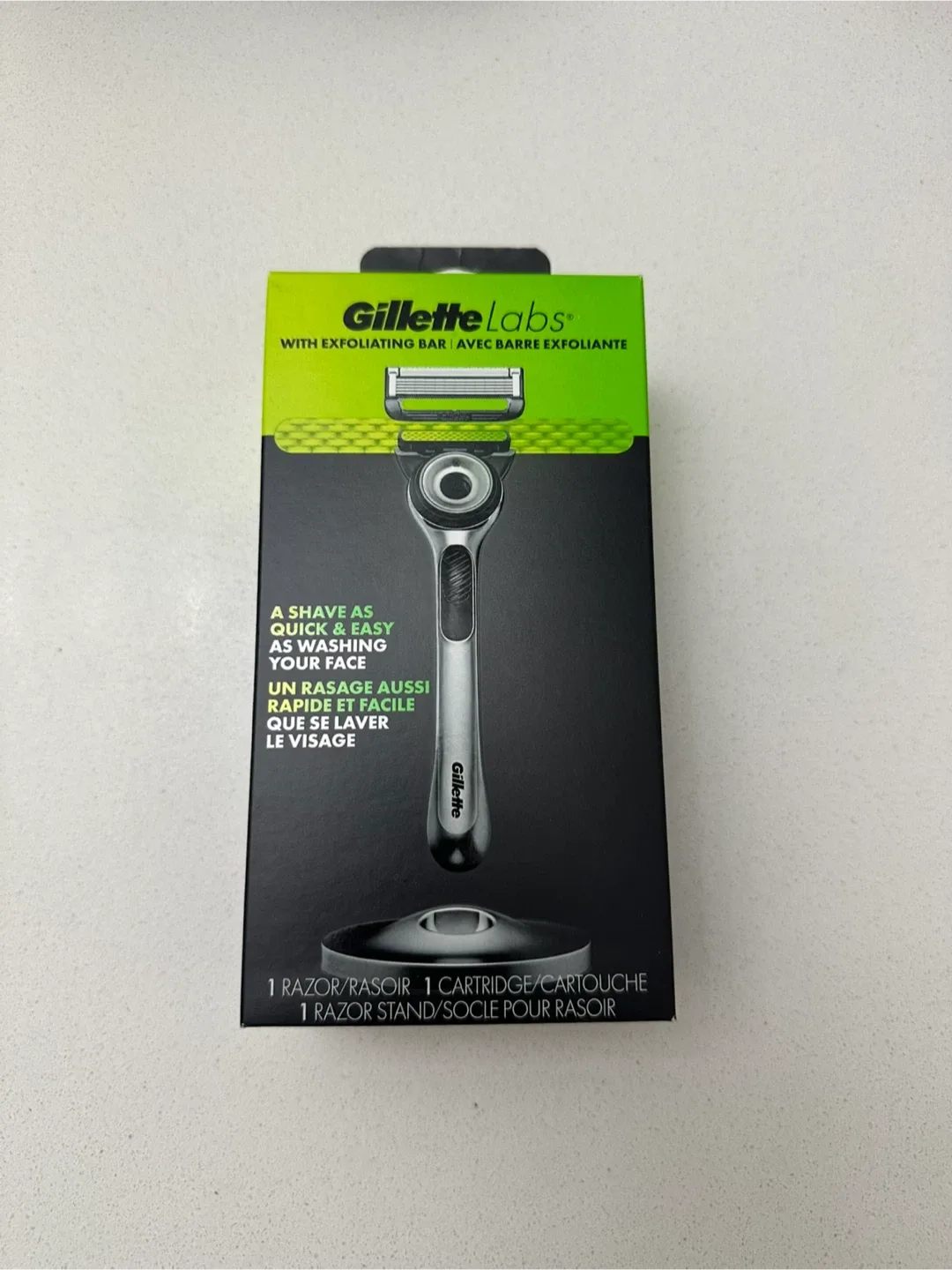 Gillette Labs Razor with Exfoliating Bar - New