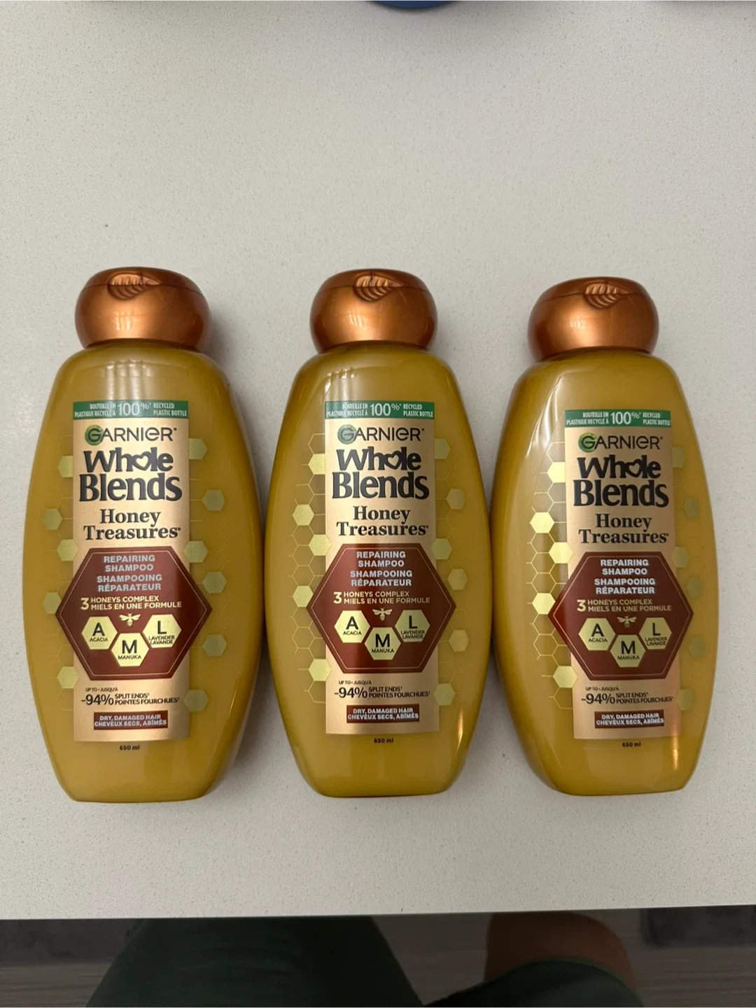 Garnier Whole Blends Honey Treasures Repairing Shampoo 650ml