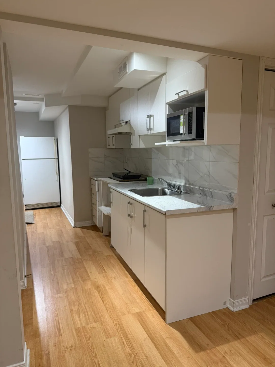 Studio basement image indicator(4)