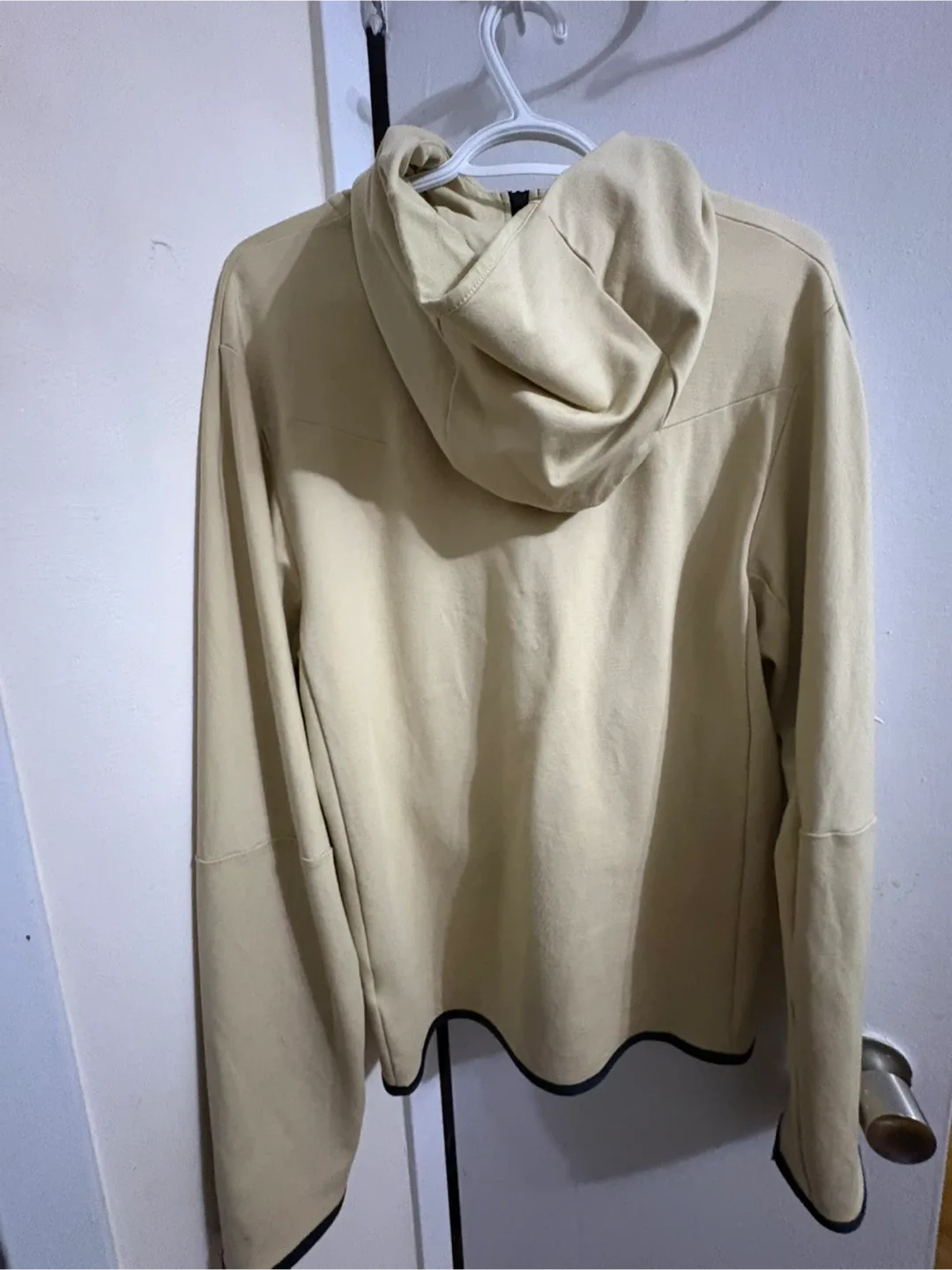 Nike Tech Fleece Hoodie - Size Small image indicator(2)