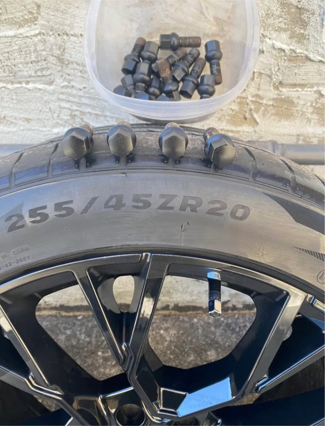 255/45ZR20 Imperial Tires on Black ART Rims image indicator(6)