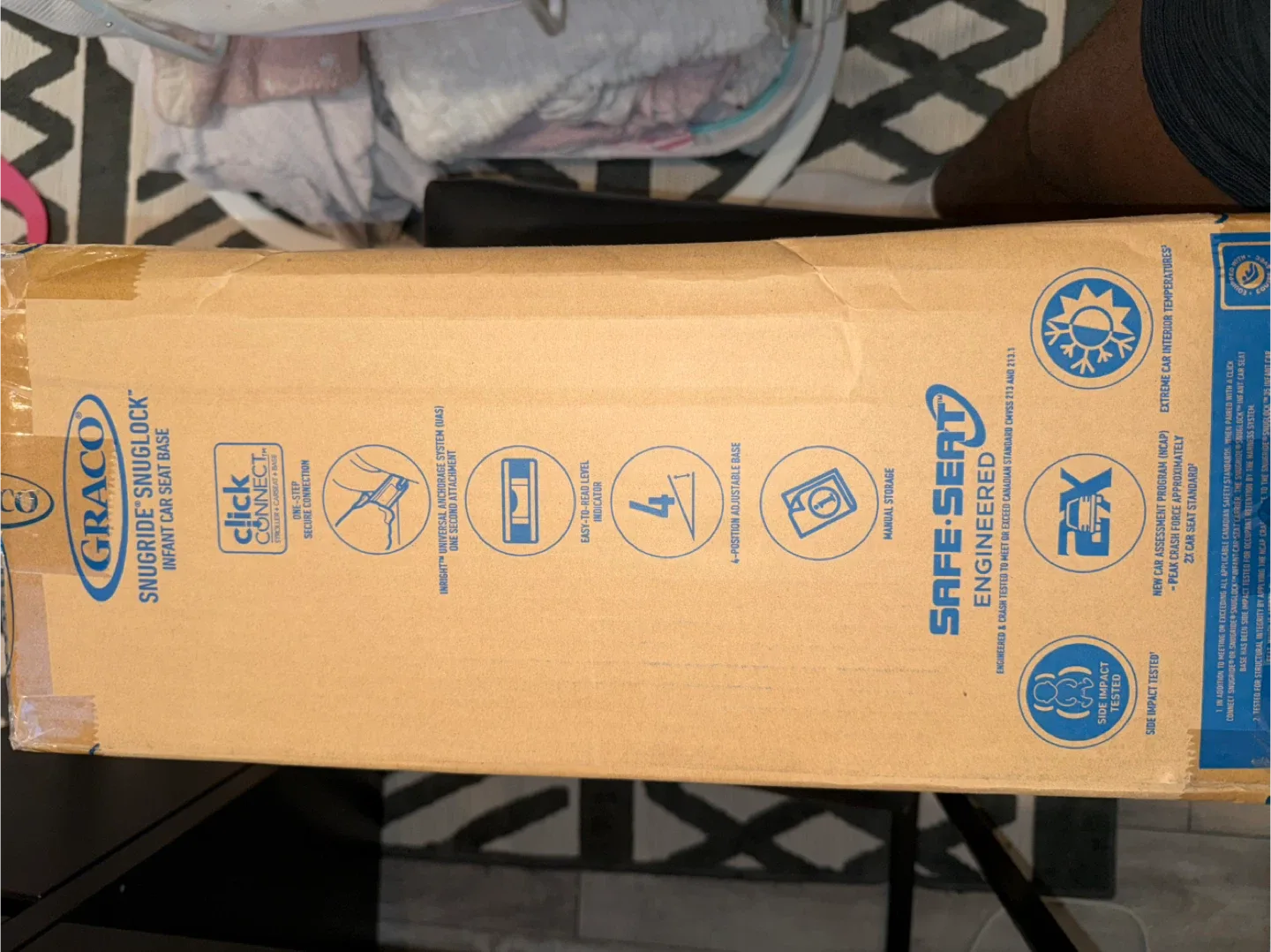 Graco SnugRide SnugLock Infant Car Seat Base image indicator(2)