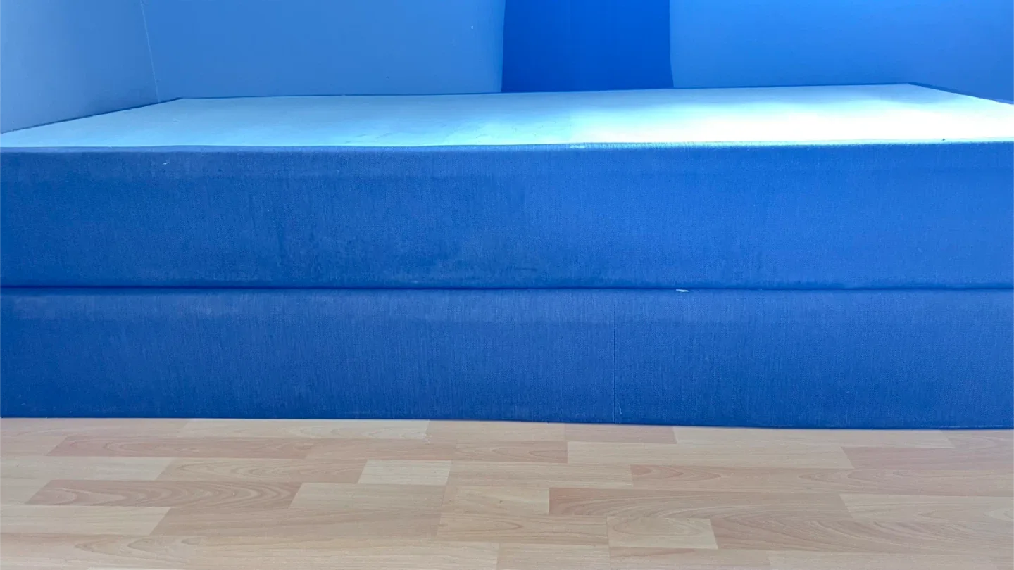 2 Box Bed Frame - Blue image indicator(4)