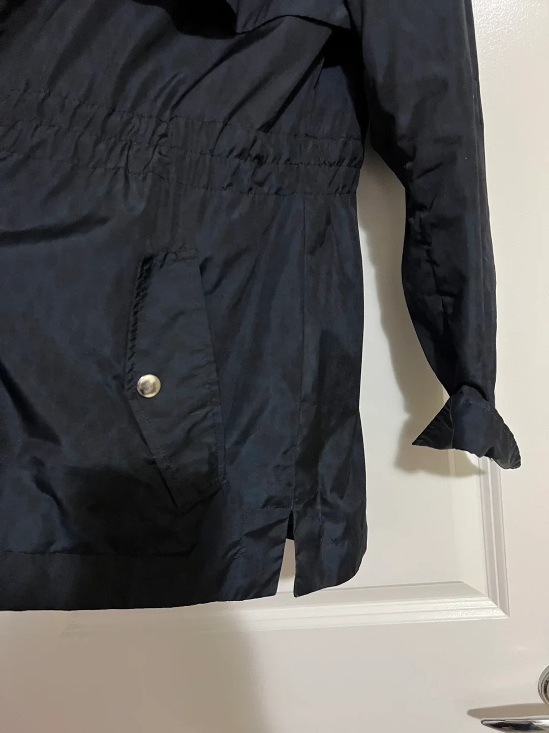 RW&CO. Black Rain Jacket - Size L image indicator(5)