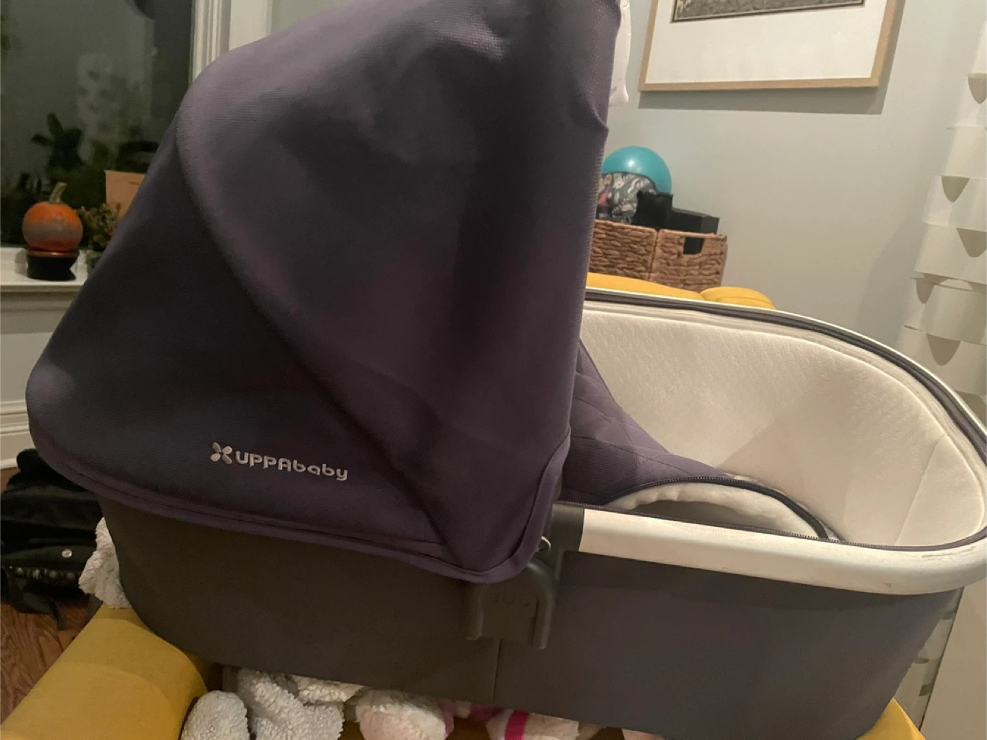 UPPAbaby Bassinet - Excellent Condition - photo 2