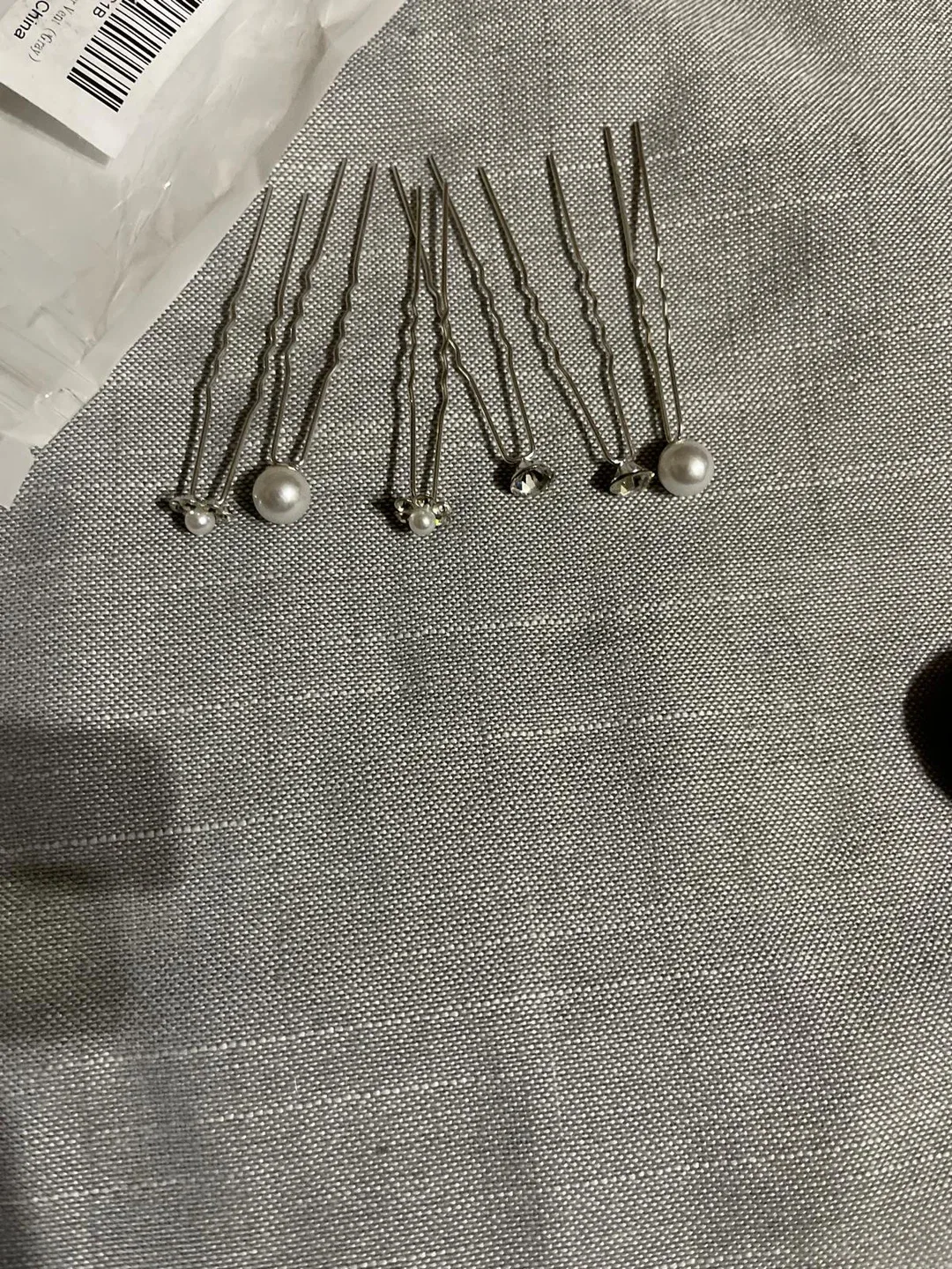 Pearl & Rhinestone Hair Pins - Set of 6 image indicator(2)