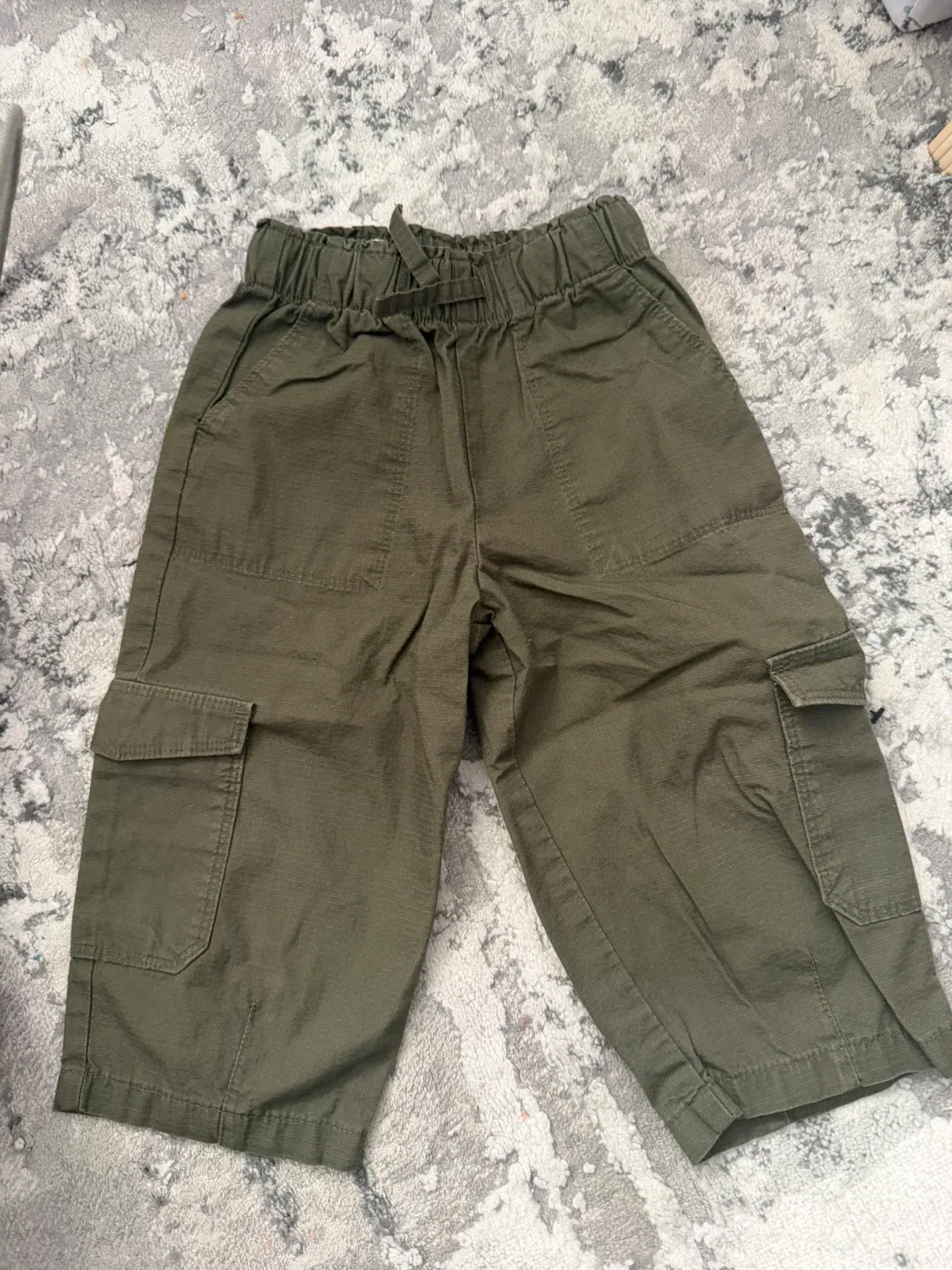 Kids' Adidas Outfit, Red Hoodie, & More! image indicator(3)