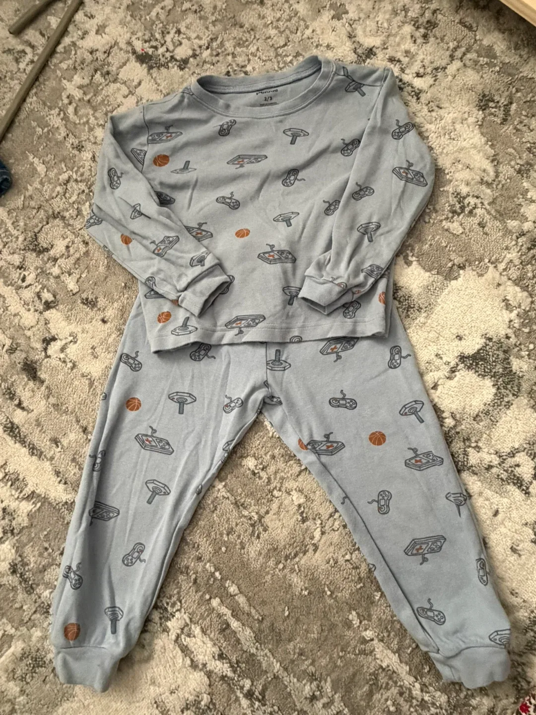 Baby Outfit Bundle - Various Brands & Sizes image indicator(3)