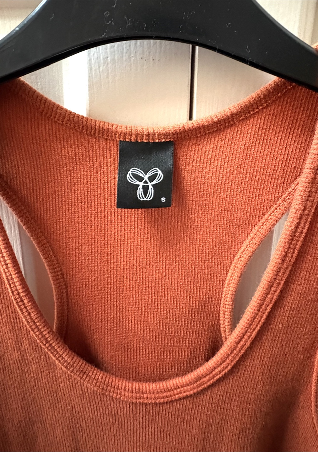 Aritzia Ribbed Tank Top - Size S - photo 2