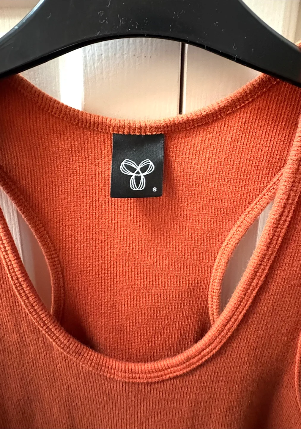 Aritzia Ribbed Tank Top - Size S image indicator(2)