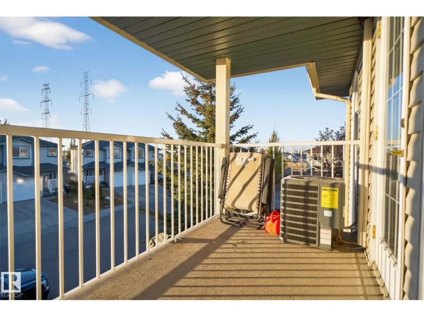 2 bedroom 1 bathroom condo for rent image indicator(8)