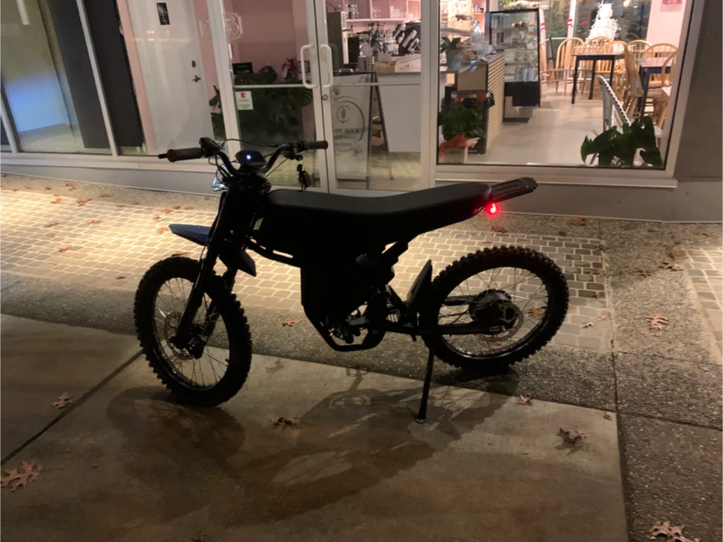 Gt73 Electric Dirt Bike - Great Condition! - photo 3