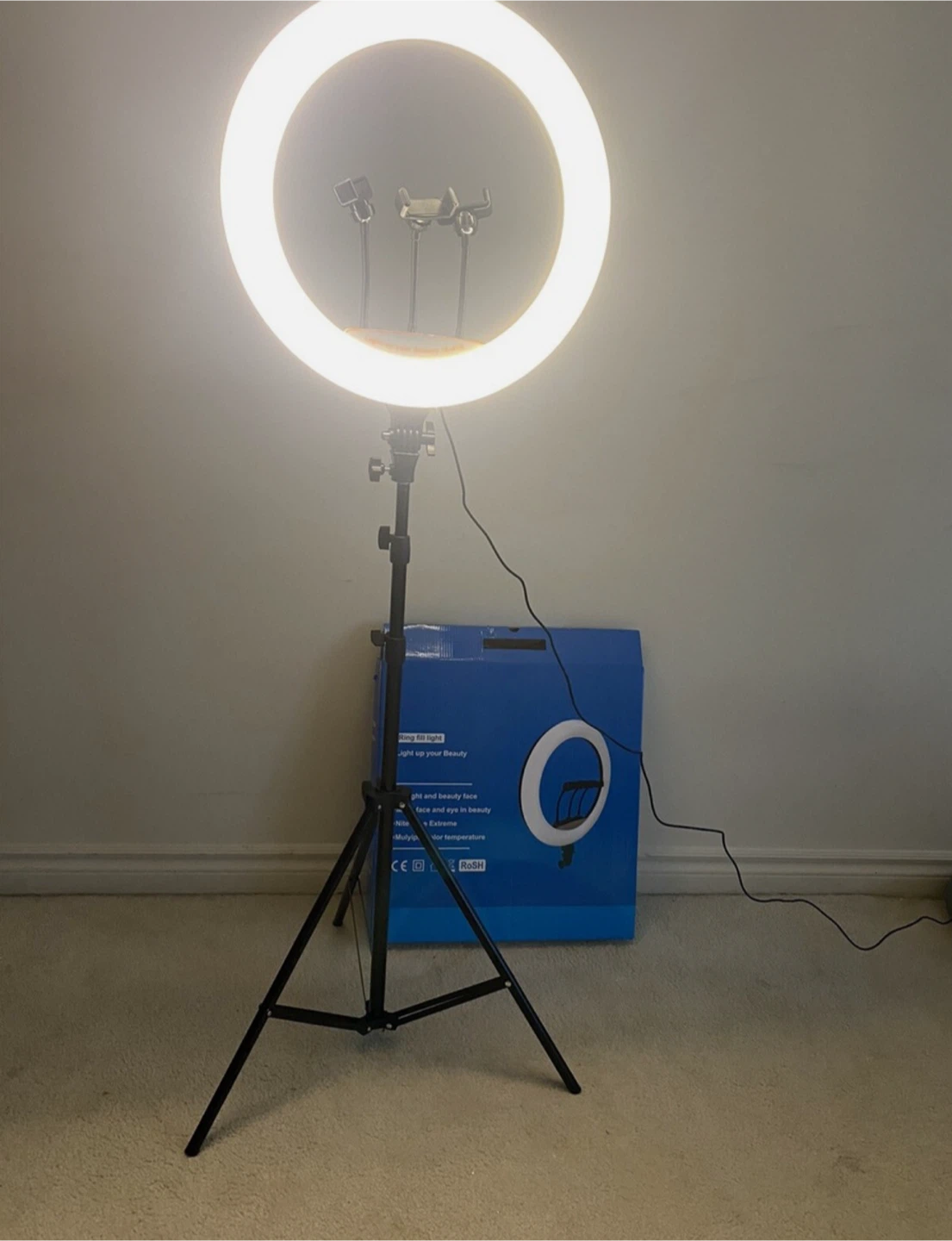 Ring Light with Tripod - photo 3