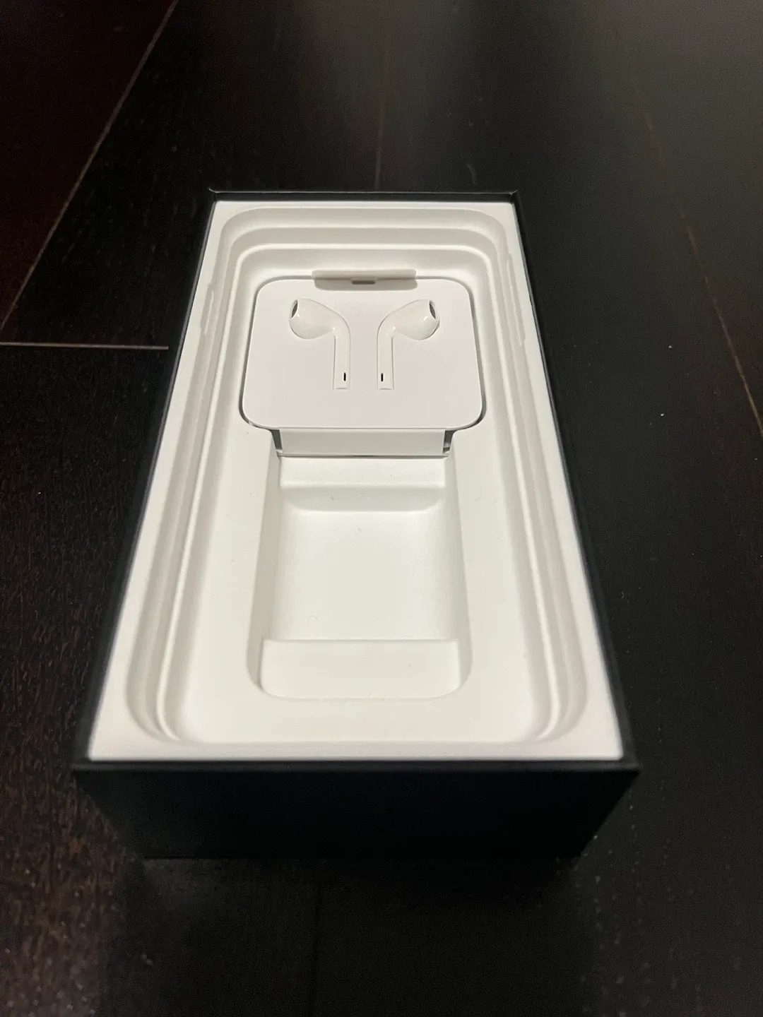 Apple iPhone 11 Pro Max, 64GB, Space Gray image indicator(3)