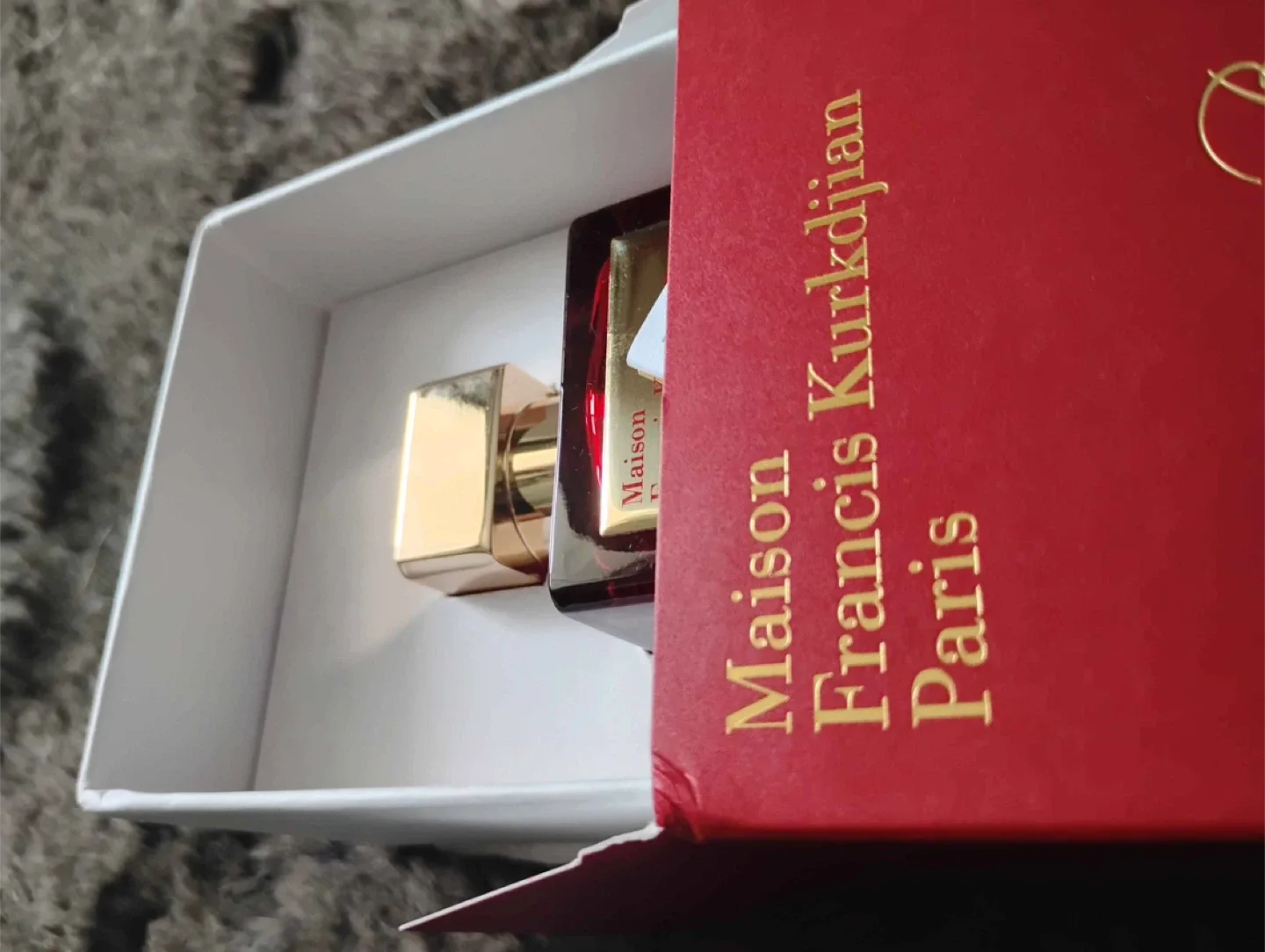 Maison Francis Kurkdjian Baccarat Rouge 540 Extrait de Parfum image indicator(3)