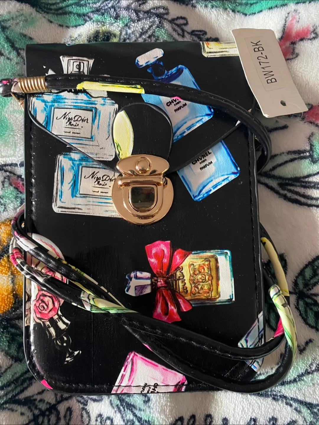 Black Crossbody Bag with Perfume Design image indicator(2)