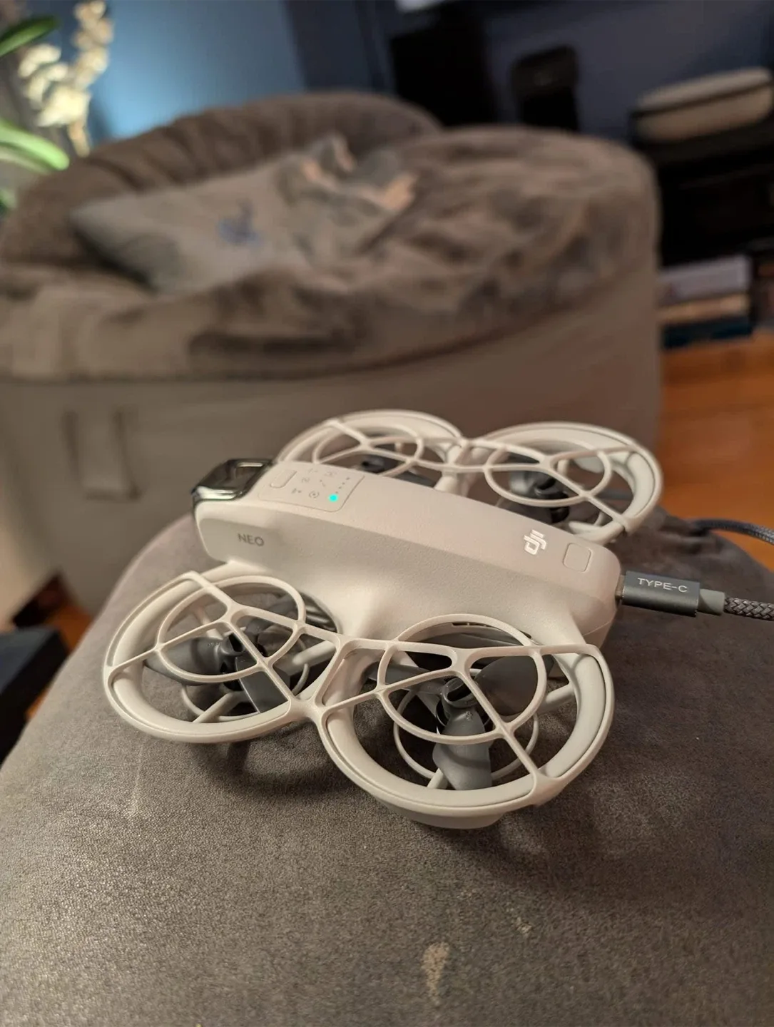 DJI NEO + RC Controller