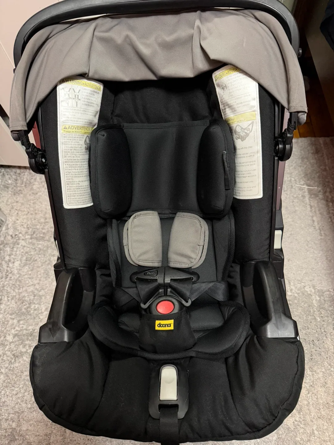 Vendo Cuna mobible stroller doona y mesedora 4 moms image indicator(7)