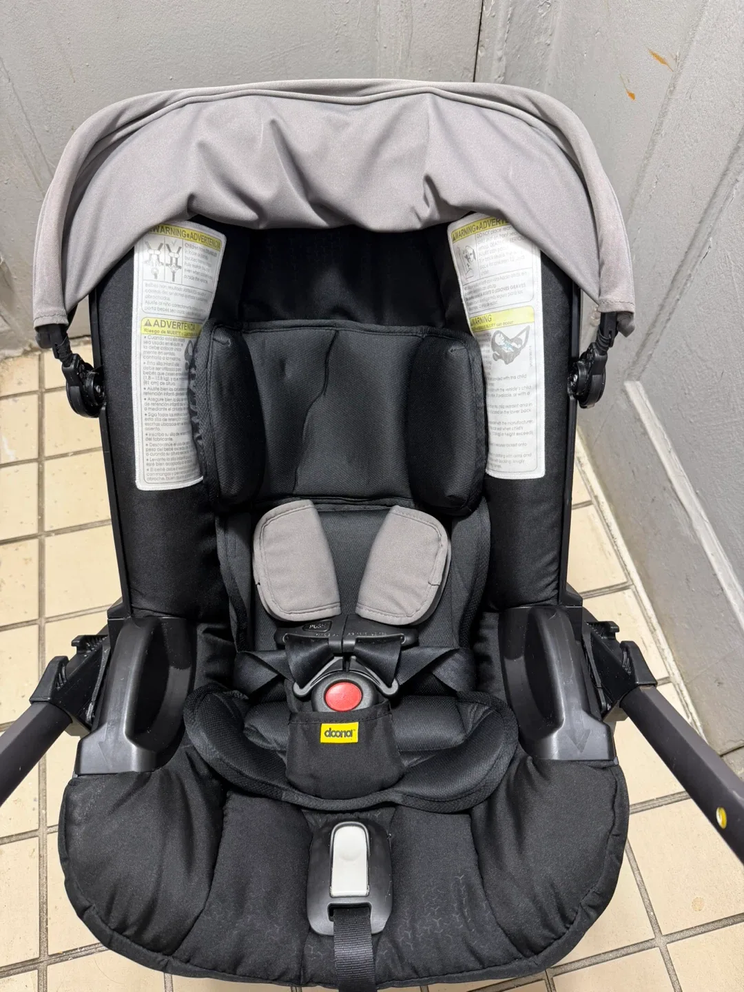 Vendo Cuna mobible stroller doona y mesedora 4 moms image indicator(8)